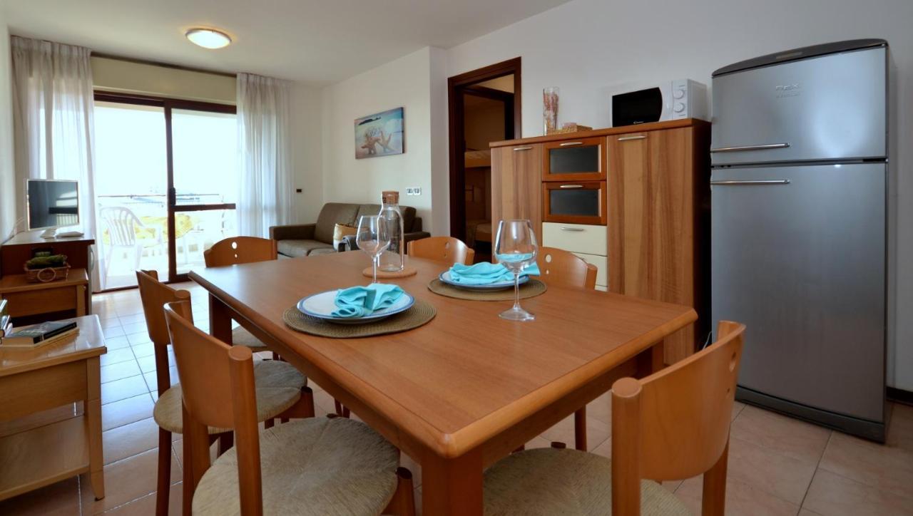 Residenza Porta Del Mare Apartment Lignano Sabbiadoro Ngoại thất bức ảnh