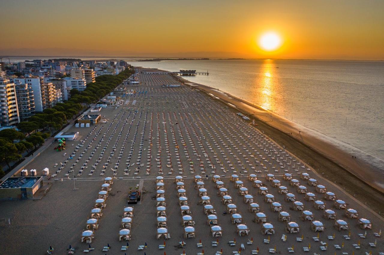 Residenza Porta Del Mare Apartment Lignano Sabbiadoro Ngoại thất bức ảnh